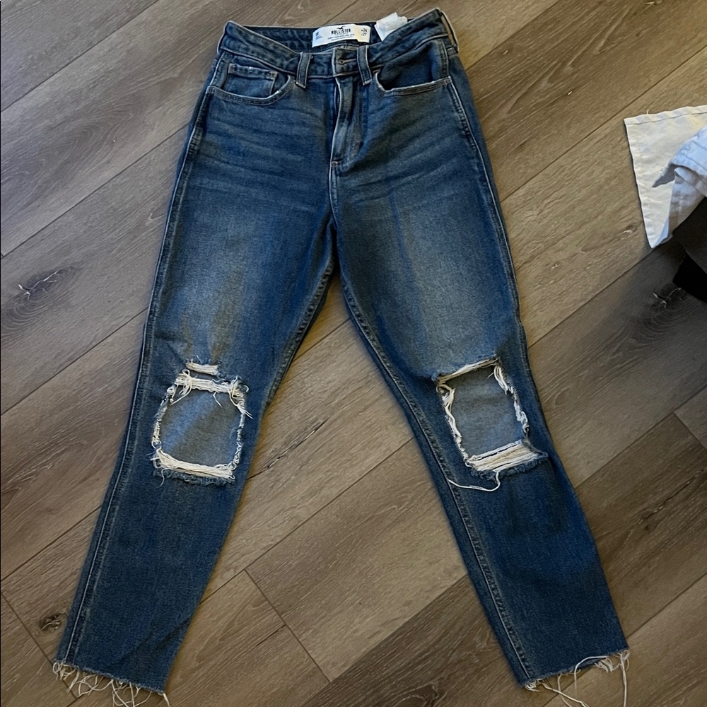 Hollister Distressed Boyfriend Jeans in Dark Blue Wash